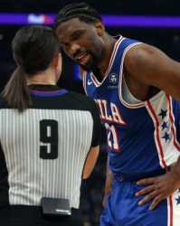 kaiyun体育网-恩比德长期赛训开摆 76人已成新赛季最大“冤种”